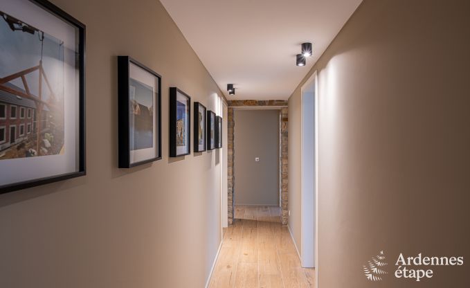 Ger�umiges Ferienhaus am Wasser in Aubel f�r 21 Personen mit 9 Schlaf- und Badezimmern, Hallenbad und Privatgarten