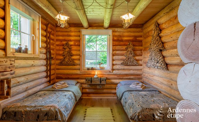 Gem�tliches Holz-Familienchalet in Aywaille, Ardennen