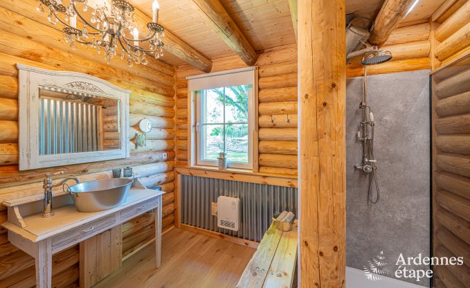 Gem�tliches Holz-Familienchalet in Aywaille, Ardennen
