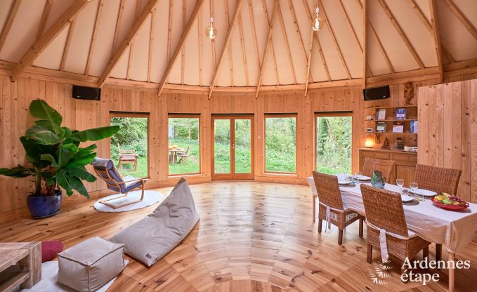 Ger�umige Jurte f�r 4 Personen in Aywaille mit Holzpelletofen und Privatgarten mit Terrasse