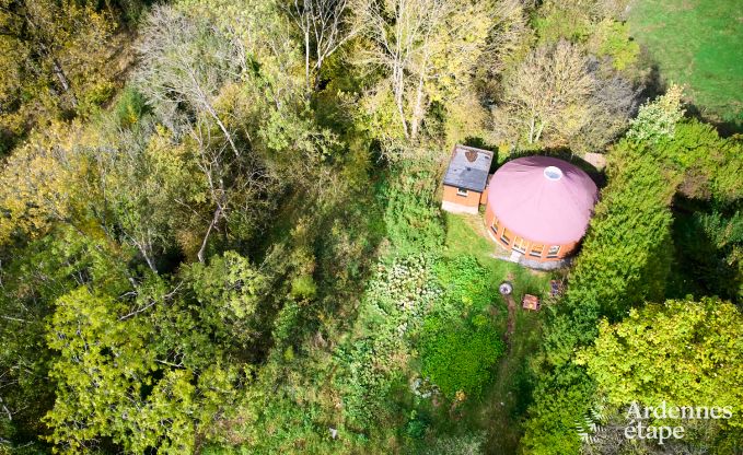 Ger�umige Jurte f�r 4 Personen in Aywaille mit Holzpelletofen und Privatgarten mit Terrasse