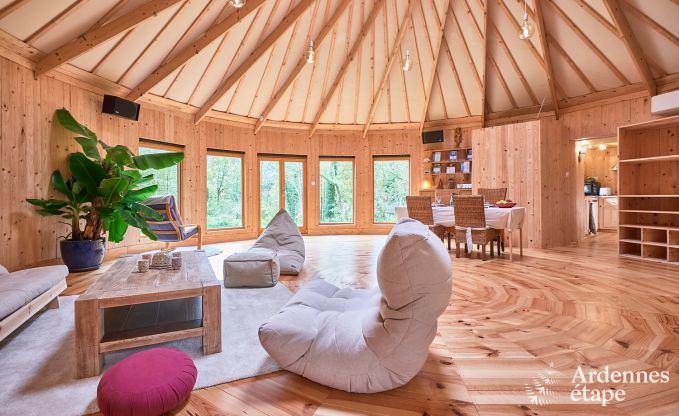 Ger�umige Jurte f�r 4 Personen in Aywaille mit Holzpelletofen und Privatgarten mit Terrasse