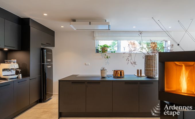 Luxuri�ses Ferienhaus in Baillonville f�r 6 Personen mit Wellness und beheiztem Schwimmbad