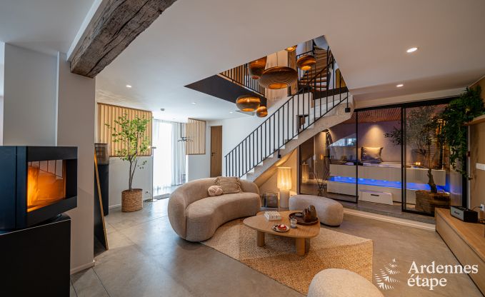 Luxuri�ses Ferienhaus in Baillonville f�r 6 Personen mit Wellness und beheiztem Schwimmbad