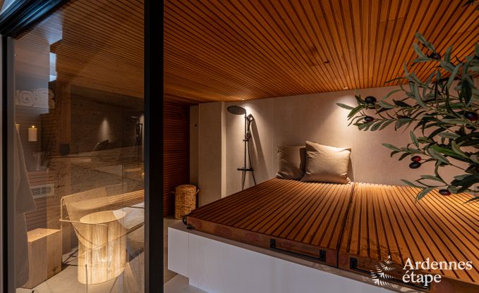 Luxuri�ses Ferienhaus in Baillonville f�r 6 Personen mit Wellness und beheiztem Schwimmbad