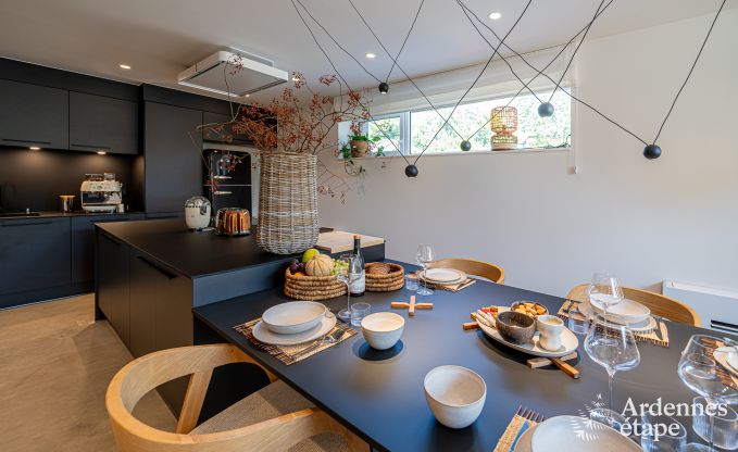 Luxuri�ses Ferienhaus in Baillonville f�r 6 Personen mit Wellness und beheiztem Schwimmbad