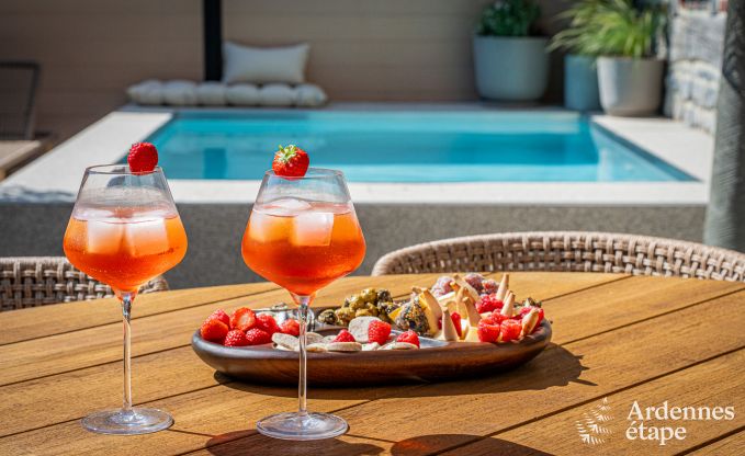 Luxuri�ses Ferienhaus in Baillonville f�r 6 Personen mit Wellness und beheiztem Schwimmbad