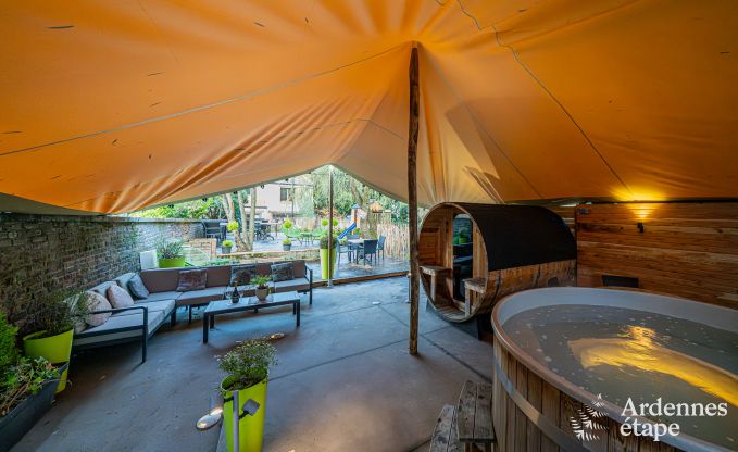Romantische Suite f�r 2 Personen in Barvaux: luxuri�se Einrichtungen, Sauna und Jacuzzi in den Ardennen