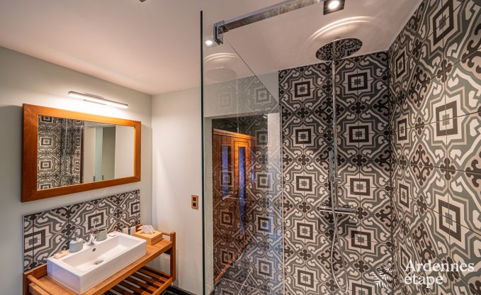 Luxus-Ferienhaus mit Sauna in Bastogne, Ardennen