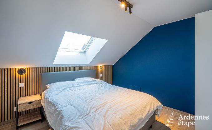 Charmantes Ferienhaus in Bastogne: komfortabler Aufenthalt f�r 8 Personen mit Privatgarten und Ladestation