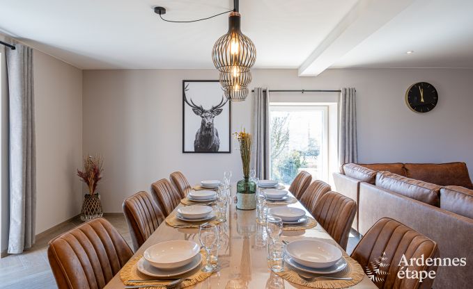 Charmantes Ferienhaus in Bastogne: komfortabler Aufenthalt f�r 8 Personen mit Privatgarten und Ladestation