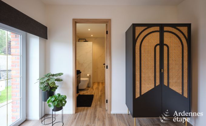 H�bsch restauriertes Ferienhaus in Bastogne, Ardennen