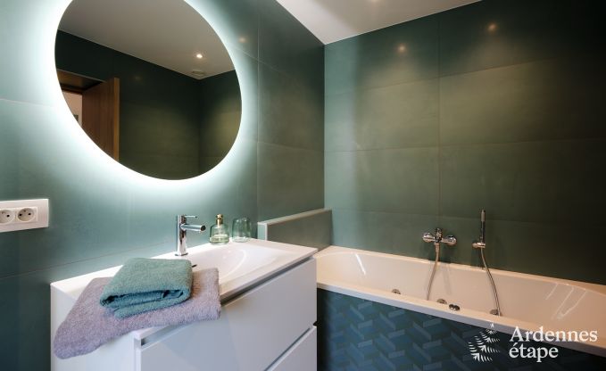 H�bsch restauriertes Ferienhaus in Bastogne, Ardennen