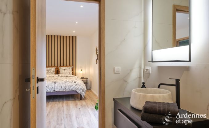 H�bsch restauriertes Ferienhaus in Bastogne, Ardennen