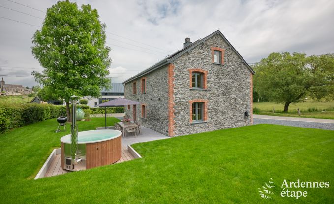 H�bsch restauriertes Ferienhaus in Bastogne, Ardennen