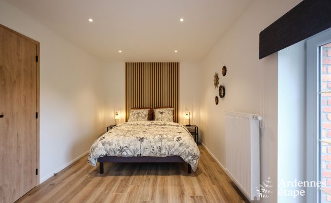 H�bsch restauriertes Ferienhaus in Bastogne, Ardennen