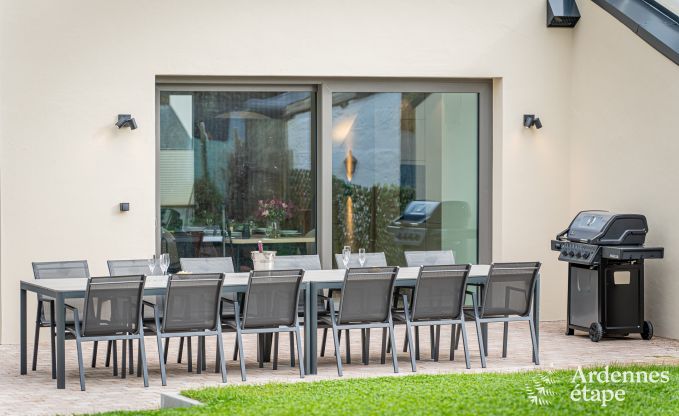 Ferienhaus, ideal f�r Familien und Radliebhaber, f�r 10 Personen in der N�he von Bastogne