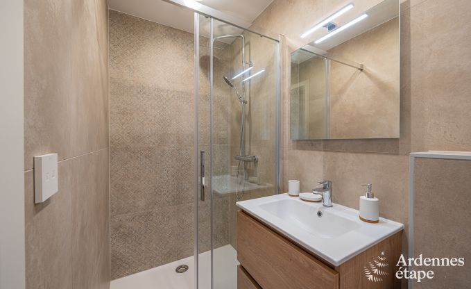 Ferienhaus, ideal f�r Familien und Radliebhaber, f�r 10 Personen in der N�he von Bastogne