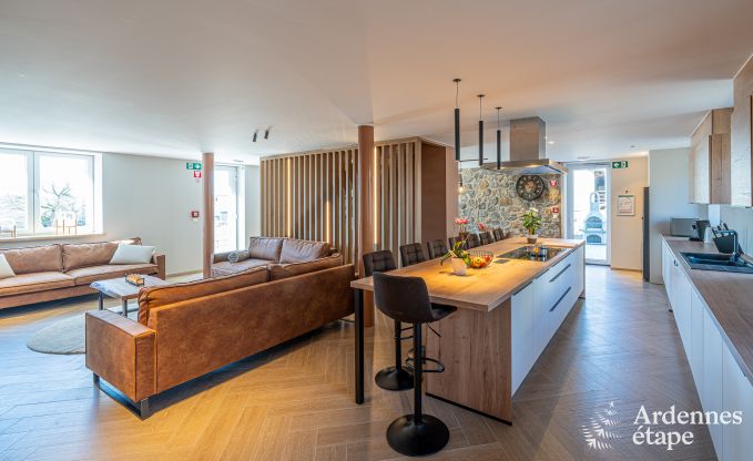 Ferienhaus in Bastogne: ger�umige Unterkunft f�r 14 Personen mit 6 Schlafzimmern und Spielzimmer