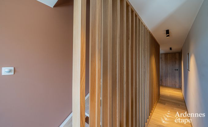 Ferienhaus in Bastogne: ger�umige Unterkunft f�r 14 Personen mit 6 Schlafzimmern und Spielzimmer