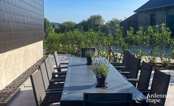 Ferienhaus in Bastogne: ger�umige Unterkunft f�r 14 Personen mit 6 Schlafzimmern und Spielzimmer
