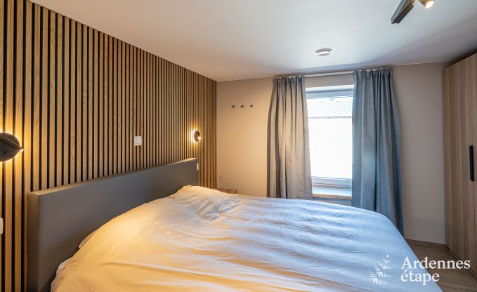 Ferienhaus in Bastogne: ger�umige Unterkunft f�r 14 Personen mit 6 Schlafzimmern und Spielzimmer