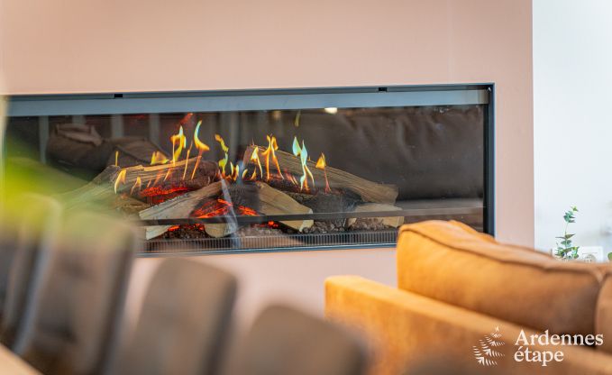 Ferienhaus in Bastogne: ger�umige Unterkunft f�r 14 Personen mit 6 Schlafzimmern und Spielzimmer