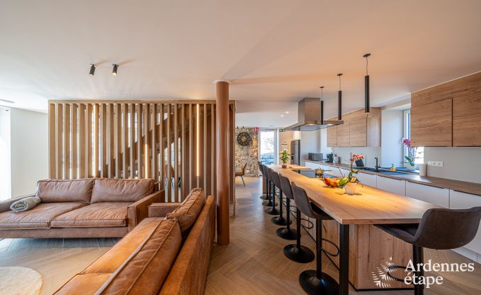 Ferienhaus in Bastogne: ger�umige Unterkunft f�r 14 Personen mit 6 Schlafzimmern und Spielzimmer