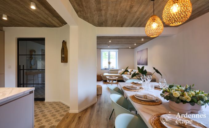 Hbsch restauriertes Ferienhaus in Bastogne, Ardennen