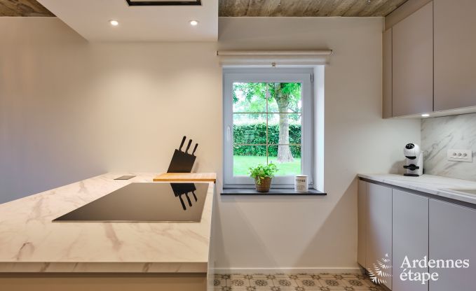 Hbsch restauriertes Ferienhaus in Bastogne, Ardennen