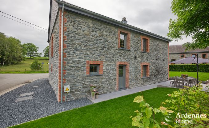 Hbsch restauriertes Ferienhaus in Bastogne, Ardennen