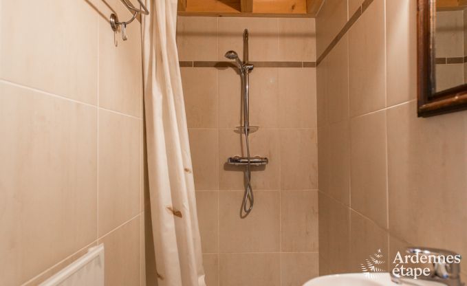 Charmantes Haus in Bastogne in den Ardennen: Unterkunft f�r 18 Personen