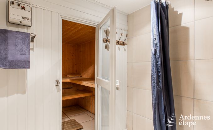 Charmantes Haus in Bastogne in den Ardennen: Unterkunft f�r 18 Personen