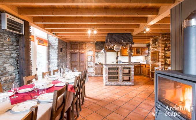 Charmantes Haus in Bastogne in den Ardennen: Unterkunft f�r 18 Personen