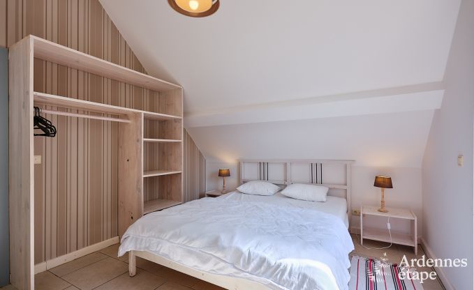 Luxus-Chalet mit Sauna in Beauraing, Ardennen