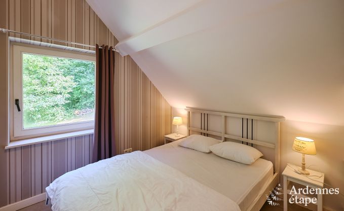 Luxus-Chalet mit Sauna in Beauraing, Ardennen