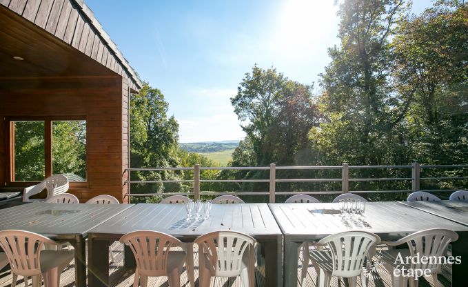 Gerumiges Chalet fr Gruppen in Beauraing, Ardennen