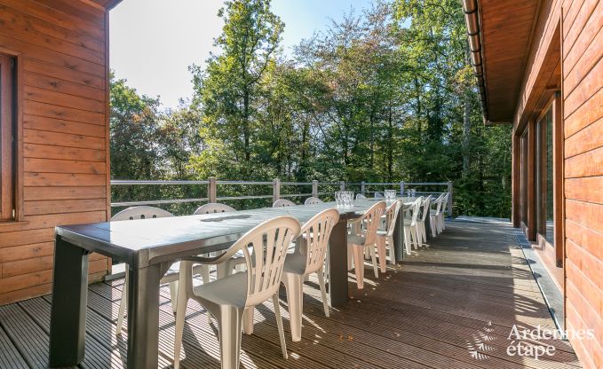 Gerumiges Chalet fr Gruppen in Beauraing, Ardennen