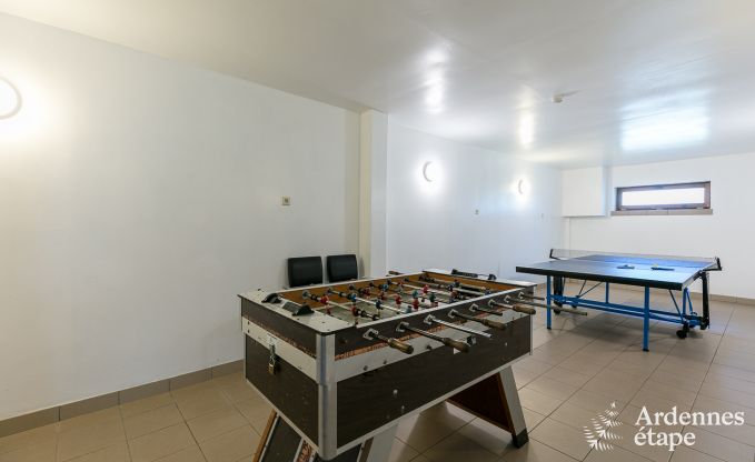 Gerumiges Chalet fr Gruppen in Beauraing, Ardennen