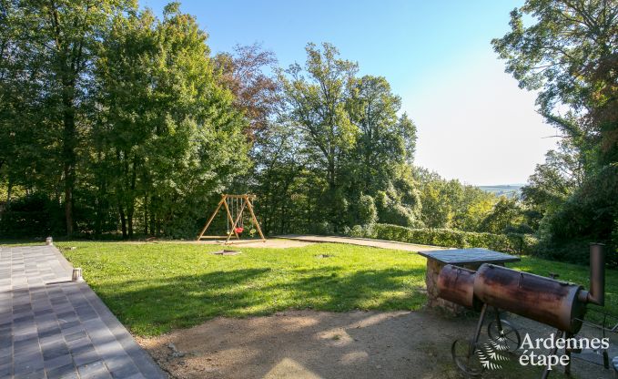 Gerumiges Chalet fr Gruppen in Beauraing, Ardennen