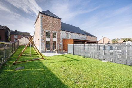 Charmantes Ferienhaus in Beauraing: Komfort, Ruhe und Abenteuer fr 6