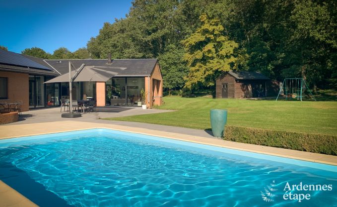 Charmantes und gerumiges Ferienhaus mit Pool in Beauraing, Ardennen