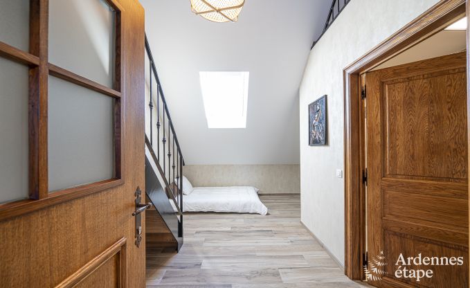 Schloss Beauraing 38 Pers. Ardennen Schwimmbad Wellness Behinderten gerecht