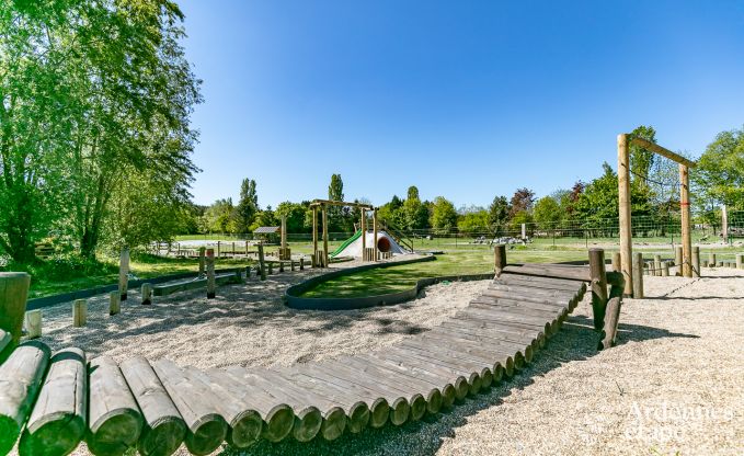 Schloss Beauraing 38 Pers. Ardennen Schwimmbad Wellness Behinderten gerecht