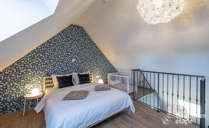 Schloss Beauraing 38 Pers. Ardennen Schwimmbad Wellness Behinderten gerecht