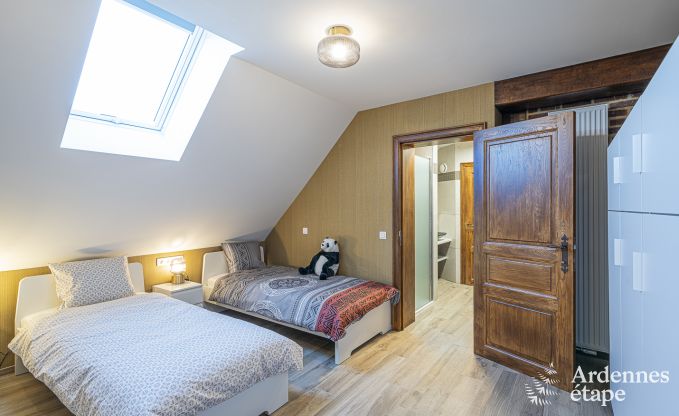 Schloss Beauraing 38 Pers. Ardennen Schwimmbad Wellness Behinderten gerecht