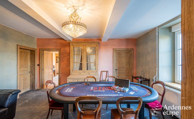 Ger�umige Ferienwohnung in Beauraing f�r gro�e Familien