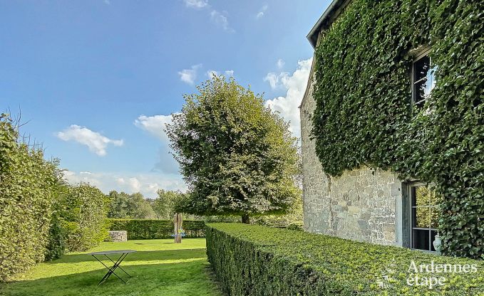 Charme Ferienhaus in Beauraing 15 Pers. Ardennen Schwimmbad Wellness Behinderten gerecht
