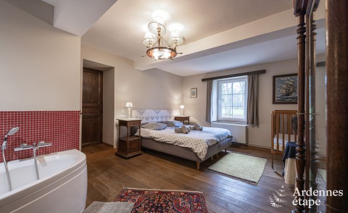 Charme Ferienhaus in Beauraing 15 Pers. Ardennen Schwimmbad Wellness Behinderten gerecht