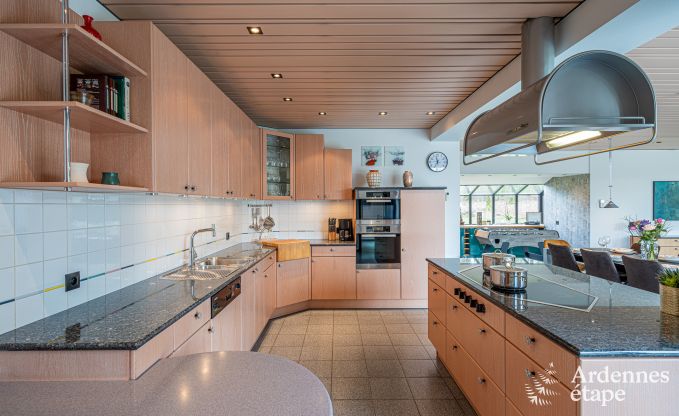 Charmantes und ger�umiges Ferienhaus mit Pool in Beauraing, Ardennen